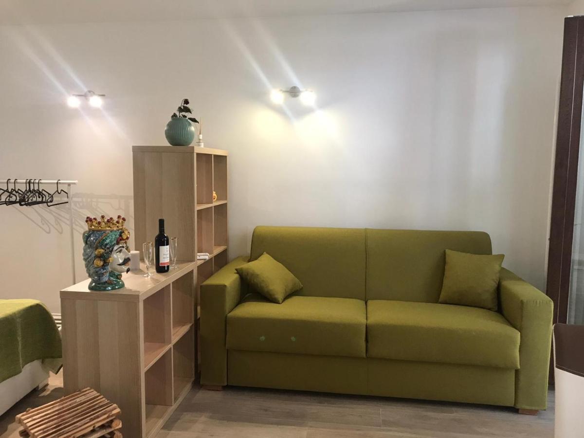 Casa Vacanza Cundari Кастельмола Экстерьер фото